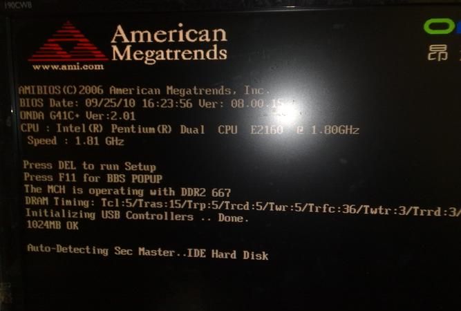 电脑开机显示的英文,电脑开机显示屏显示英文怎么办VGA图1